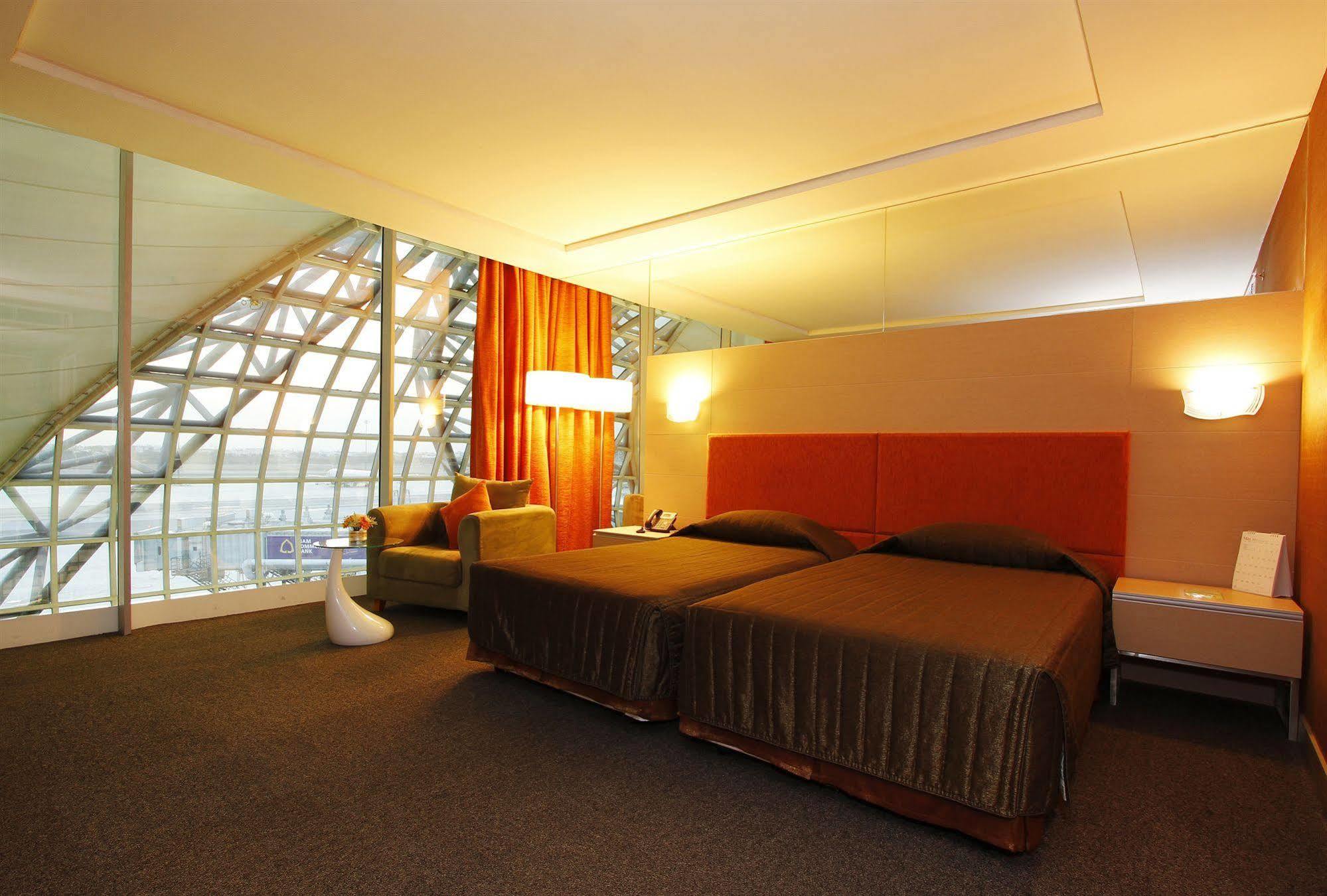Miracle Transit Hotel Bang Phli Exterior foto